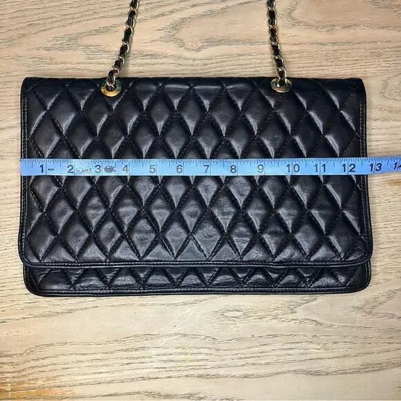 Vintage Jeunesse Quilted Black Leather Purse Clutch Gold Chain Strap - Picture 7 of 9